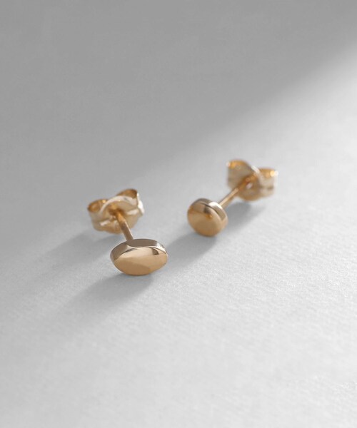 ココシュニック K10パール アシンメトリー スタッドピアス COCOSHNIK
