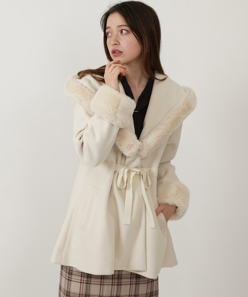 ASTORIA ODIER（アストリアオディール） アウター フードファー