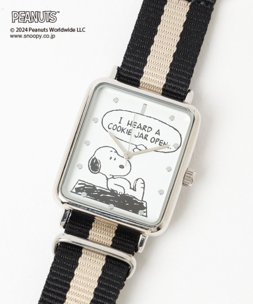 PEANUTS×LEPSIM スヌーピー テープベルト スクエアウォッチ PEANUTS×LEPSIM スヌーピー テープベルト スクエアウォッチ