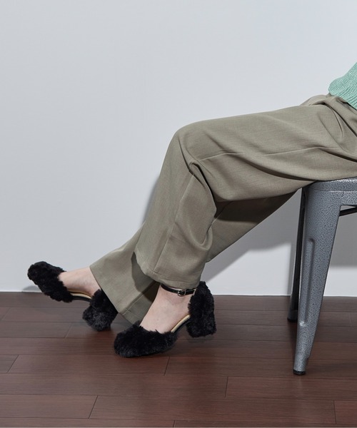 THE Yon パンプス エコファーチャンキーヒールストラップパンプス
