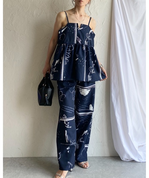 ハンドメイド【セットアップ&ポシェット】】 She's Closet セットアップ 花柄フラワープリント＆アート柄