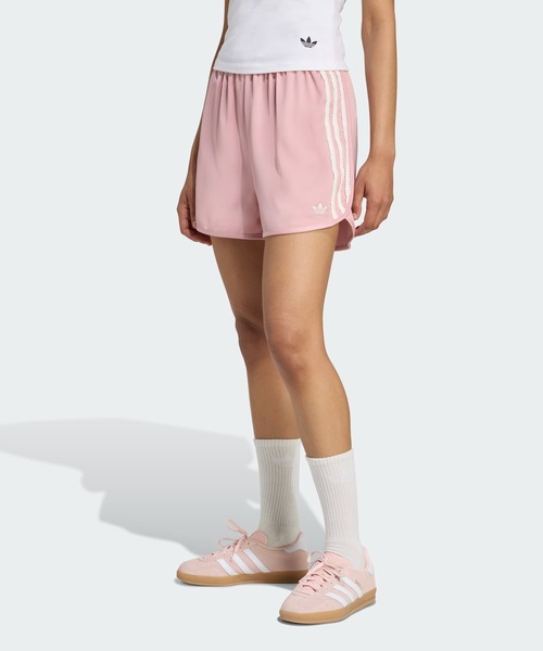 adidas サテン　ショートパンツ ショーツ　1 adidas パンツ Originals サテン ショーツ ラッフル スリー