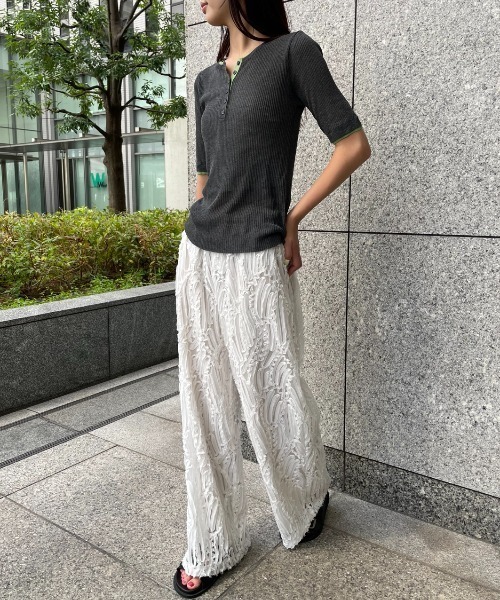 AIC. シアーリブヘンリーネックトップス レディース : ZOZOTOWN Yahoo
