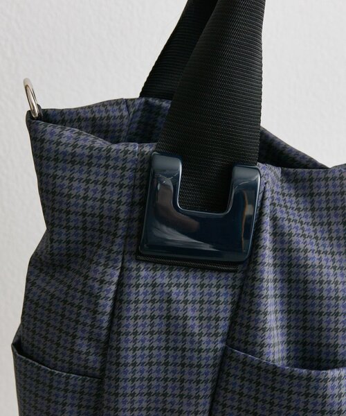 ear PAPILLONNER（イア パピヨネ） トートバッグ sampo×ear コラボ樹脂