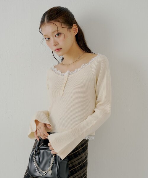 Chico（チコ） ニット セーター オフショルレースヘンリーニット