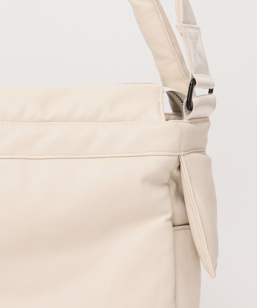 B.C STOCK（ベーセーストック） ショルダーバッグ 「fellowww 