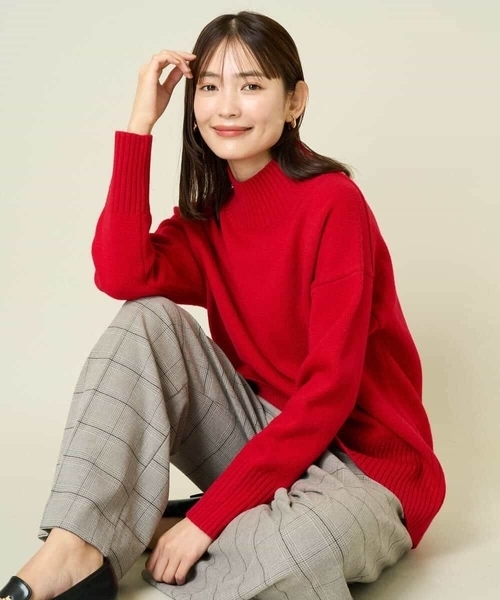 「a.v.v」 長袖ニット 36 レッド レディース