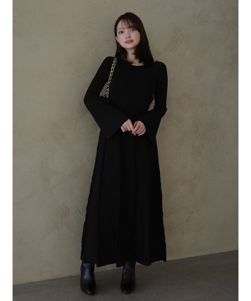 「anuans」 長袖ワンピース M アイボリー レディースの画像