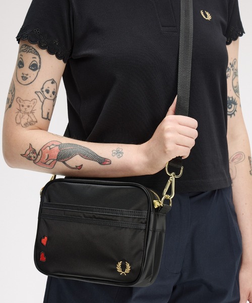 FRED PERRY（フレッドペリー） ショルダーバッグ バッグ レディース
