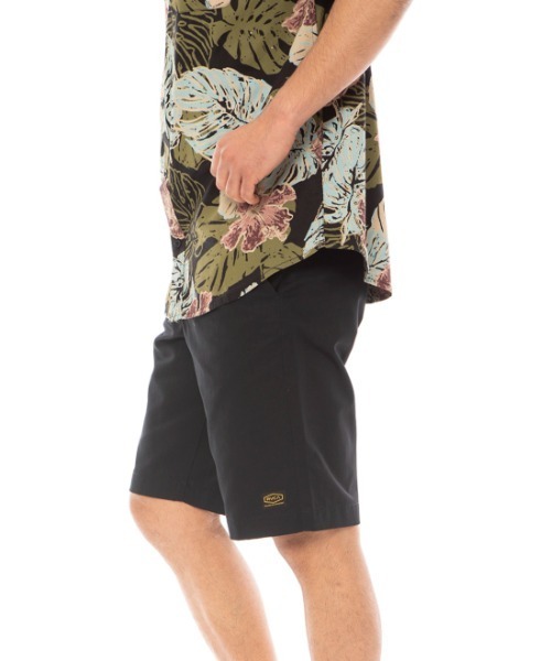 「RVCA」 ハーフパンツ 34inch カーキ メンズ_画像2