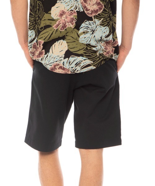 「RVCA」 ハーフパンツ 34inch カーキ メンズ_画像3