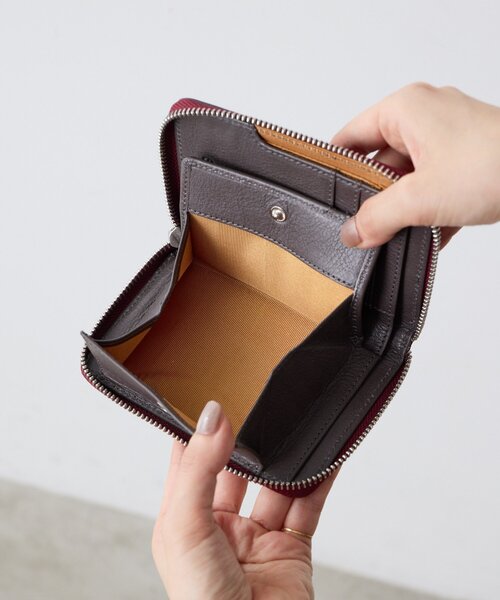 ear PAPILLONNER レザー 二つ折り財布 ear PAPILLONNER（イア パピヨネ） 二つ折り 二つ折り財布 財布