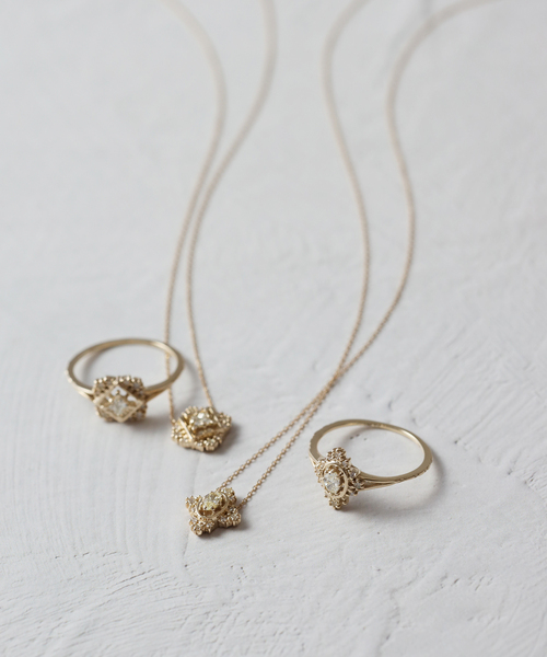 完売品　Lilas プリンセスカットダイヤリング　K10　11号 プリンセスカットダイヤリング K10（リング）｜Lilas（リラ）の通販