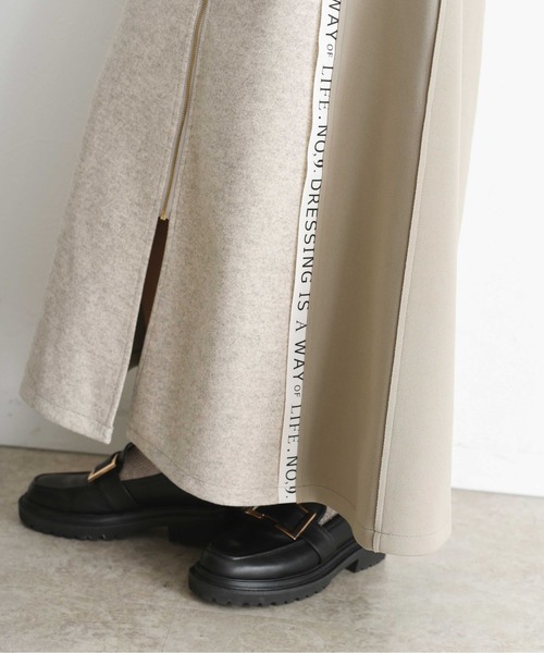 Eimee Law（エイミーロウ） スカート ボンディング ロゴテープフレアー