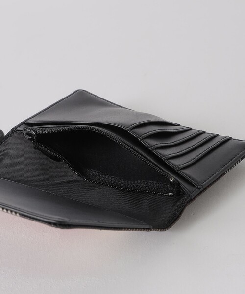BLUE LABEL CRESTBRIDGE（ブルーレーベルクレストブリッジ