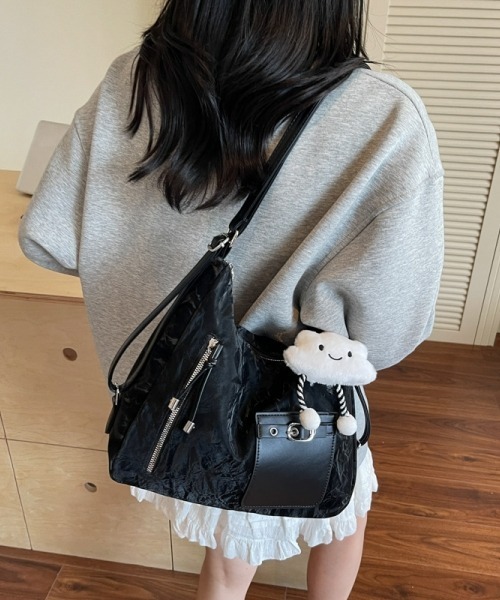gossip!ロサンゼルス ショルダーバッグ バッグ Y2K大容量ショルダー