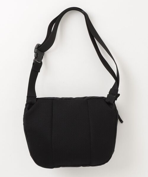 Arc'teryx メッセンジャーバッグ ブラック Arc'teryx black messenger/shoulder bag