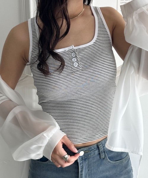 CLEA タンクトップ ノースリーブ カップ付きフロントボタンボーダー