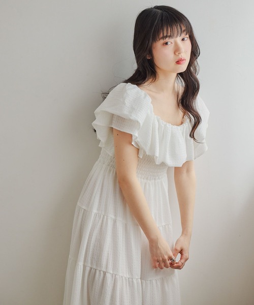 ワンピース 2WAYショルダーフリルワンピース　679986の画像