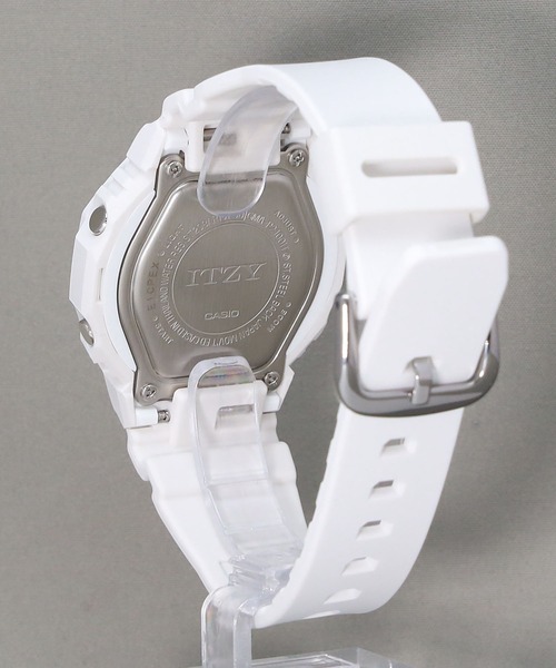 G-SHOCK 腕時計 ITZY コラボレーションモデル / GMA-P2100IT