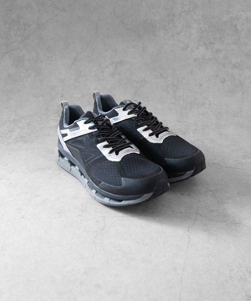 MOISTHROUGH360（モイスルー360） スニーカー MOISTHROUGH360×71