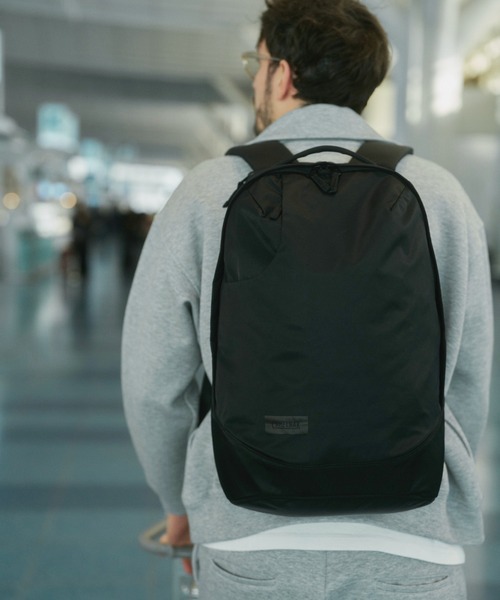 Camelbak（キャメルバック） デイバック リュック 独立PCポケット付き