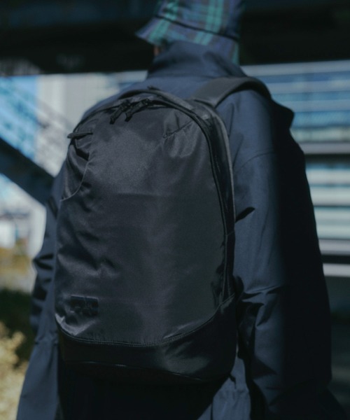 Camelbak（キャメルバック） デイバック リュック 独立PCポケット付き