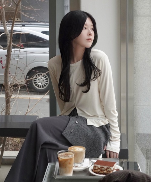 tシャツ 「Nao Original」2WAYスリットカットソー/ブラック アイボリー グレー チャコ―ル ホワイト 韓国 フィンガーホール ミニマル HEILIS tシャツ 「Nao Original」2WAYスリットカットソー
