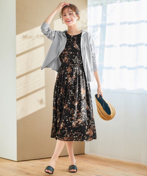 SZ 半袖　柄ワンピース Tiaclasse ワンピース 半袖 大花柄シフォンワンピース : ZOZOTOWN