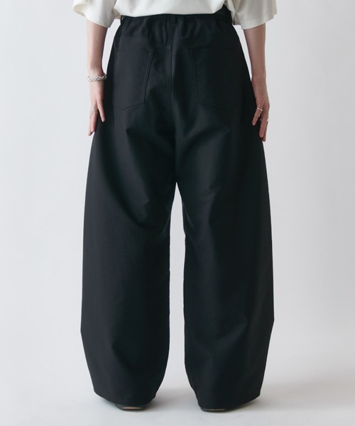 ワイドパンツ スラックス アクティブカーブパンツ メンズの画像