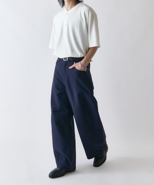 ワイドパンツ スラックス アクティブカーブパンツ メンズの画像