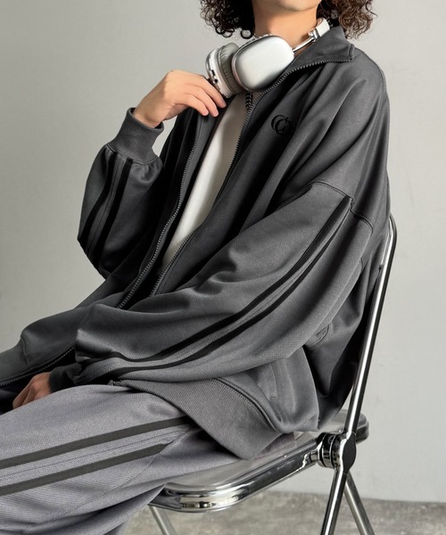 philme トラックジャケット charcoal サイズ1 ありそうでない。」サイドラインドルマンハイネックトラックジャケット