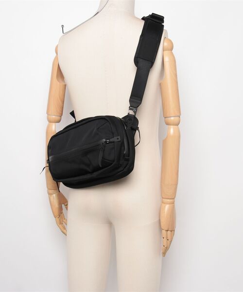 BLACK EMBER（ブラックエンバー） ショルダーバッグ Black Ember GRIP