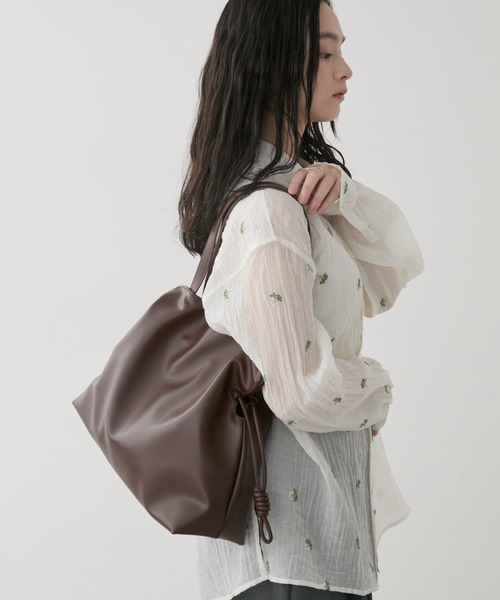 Aunt Marie's（アントマリーズ） トートバッグ フェイクレザーフリル