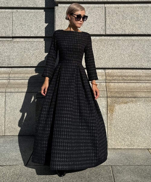 「JENNE」 長袖ワンピース LARGE ブラック レディースの画像