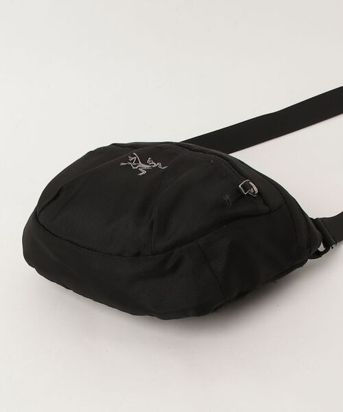ARC'TERYX（アークテリクス） ワンポイントショルダーバッグ