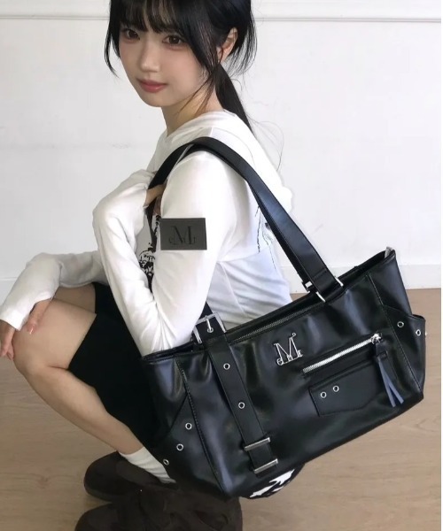 MUCENT（ムセント） ショルダーバッグ バッグ 「日本未発売/WEB限定