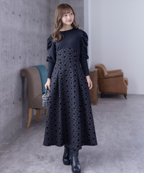 clear ワンピース バックスピンドル花柄ふくれジャガード長袖
