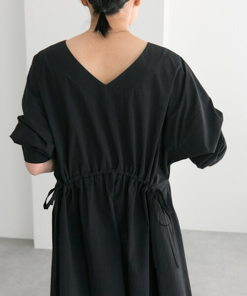 新品タグ付き SUM1 STYLE 体形カバーが叶う前後2WAYワンピース ear PAPILLONNER ワンピース 「前後2WAY仕様」長袖前後