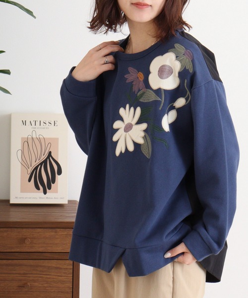 トレーナー スウェット EMAGO 花パッチワーク刺繍プルオーバー レディース