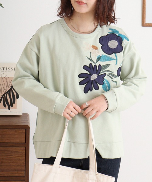 トレーナー スウェット EMAGO 花パッチワーク刺繍プルオーバー レディース Emago トレーナー スウェット EMAGO 花パッチワーク刺繍プル