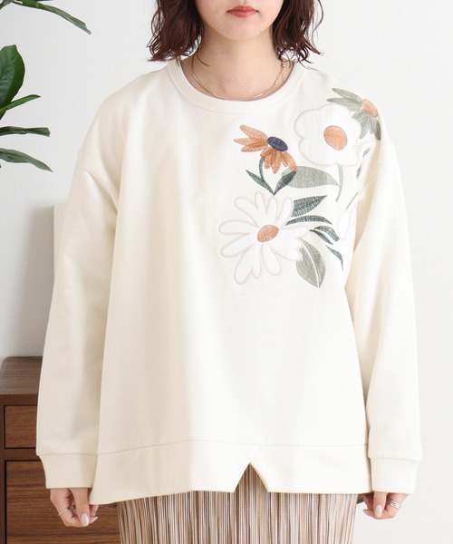 トレーナー スウェット EMAGO 花刺繍プルオーバー レディース Emago トレーナー スウェット EMAGO 花パッチワーク刺繍プル