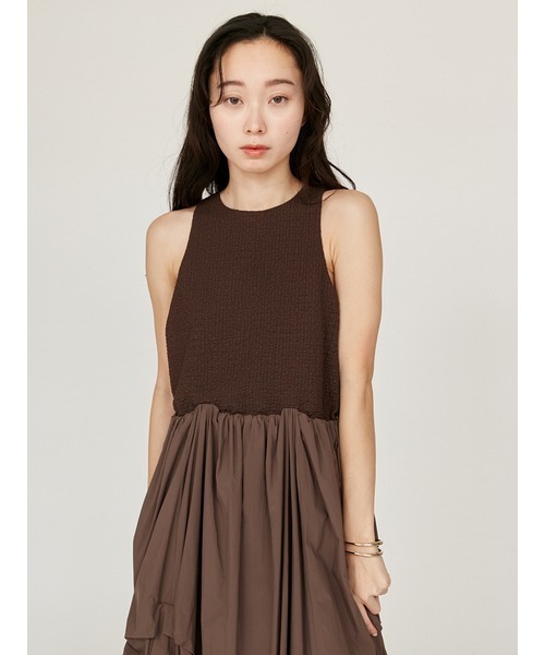 emmi ワンピース 膨れジャガードカットドッキングワンピース