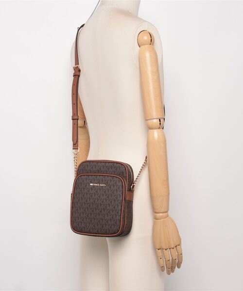 21年8月【 MICHAEL KORS】 JET SET TRAVEL MD CHAIN XBODY 21年8月【 MICHAEL KORS】 JET SET TRAVEL MD CHAIN XBODY