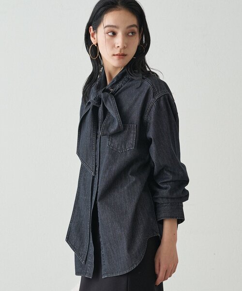 【美品】ラウンジドレス　ボウタイブラウス LOUNGEDRESS（ラウンジドレス）の「ボウタイブラウス（シャツ