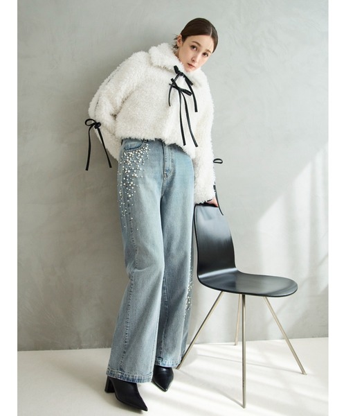 未使用　フレイアイディー　ハイウエスト　ワイド　ビジュー　デニムパンツ　ジーンズ FRAY I.D（フレイアイディー）の「ハイウエストワイドビジューデニム