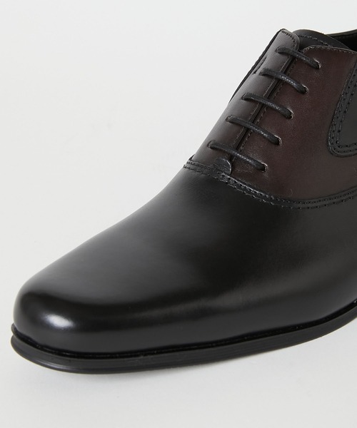 KATHARINE HAMNETT LONDON（キャサリンハムネットロンドン） ビジネス