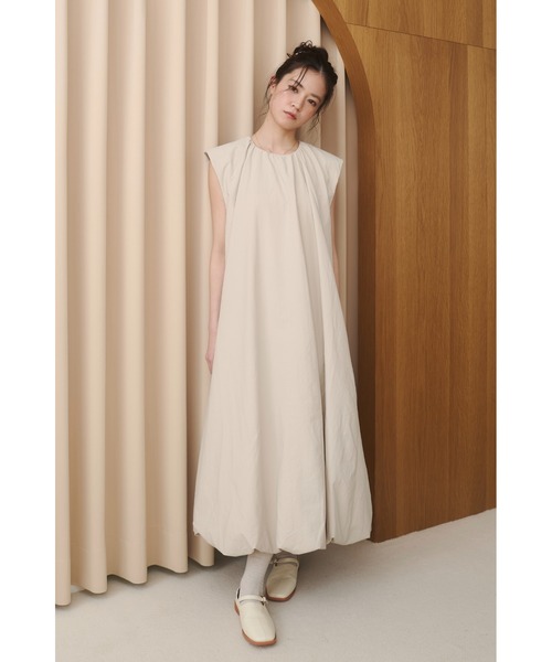 値下げしました。 ベージュ ノースリーブバルーンミニワンピース moi tytto（モイテュット） ワンピース ノースリーブバルーンワンピ