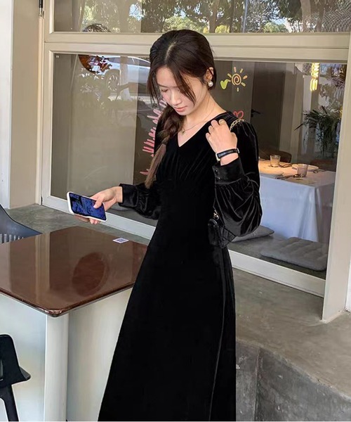 AsheKsha ワンピース ベルベットVネックロングドレス : ZOZOTOWN Yahoo