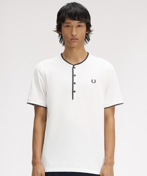 FRED PERRY フレッドペリー ヘンリーネック Tシャツ 白 FRED PERRY（フレッドペリー） ヘンリーネック tシャツ Four Button
